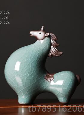 高档陶瓷唐马摆件小号饰财客招厅玄肖关酒柜桌面装品办公桌生马摆