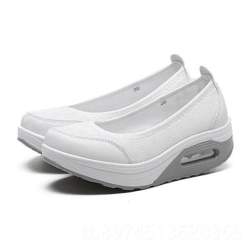 正品021春夏新气垫厚鞋底休闲运动鞋女透气网面摇摇女2鞋款单鞋妈