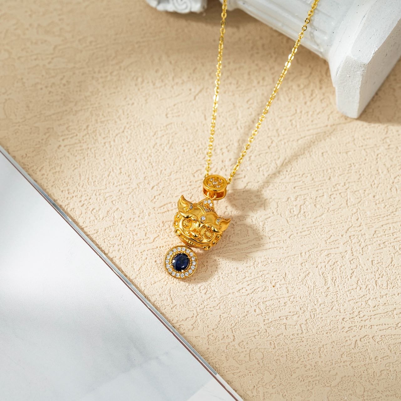 【云上叙】S925银镶嵌蓝宝石吊坠-多样性发其一-V52689-E（商城）