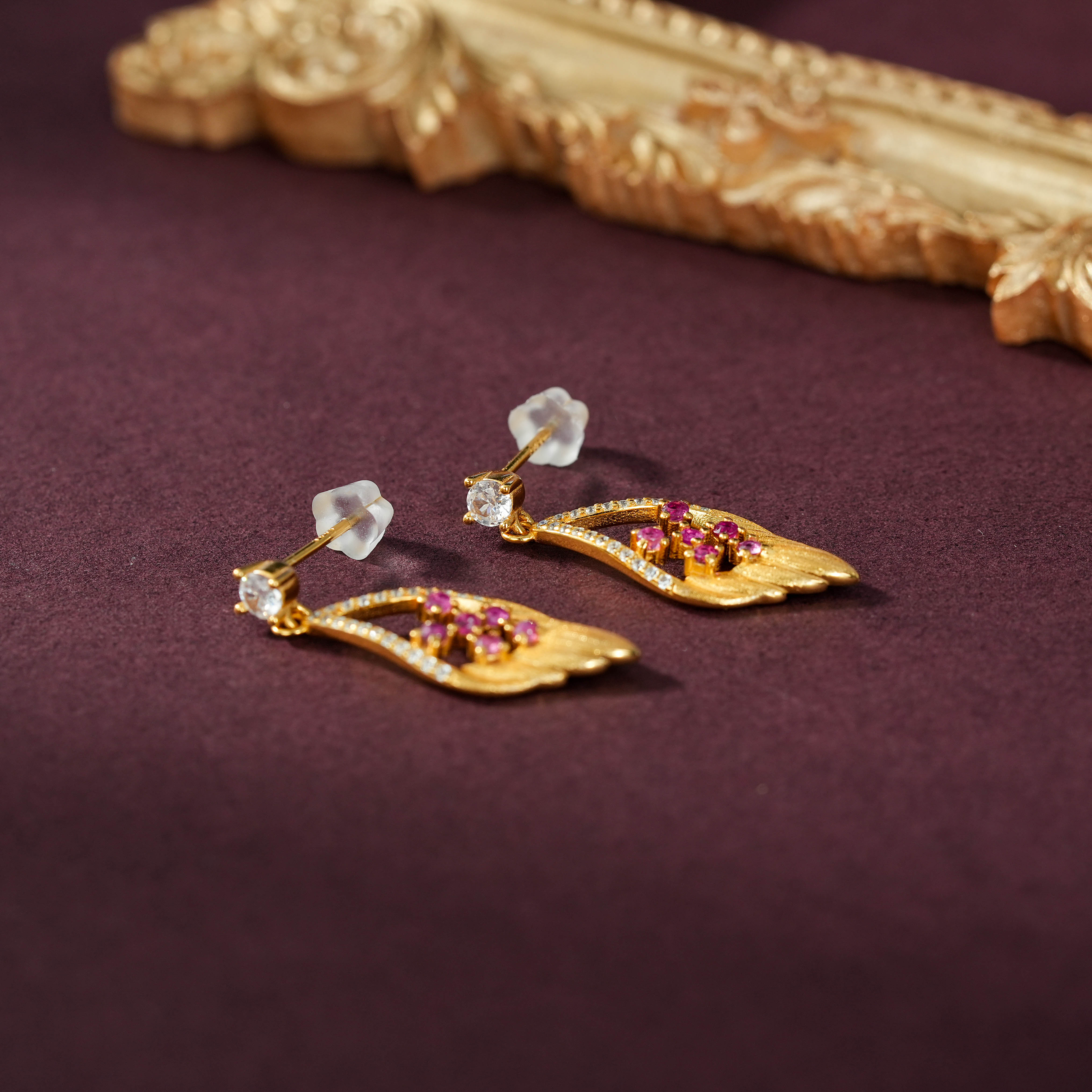 云上叙S925银红宝石耳坠-多样性发一件-1.5mm-V58805-E（商城）