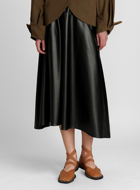 素芭时尚通勤高腰皮裙女秋季复古摩登高级感休闲百搭半身裙SK0703