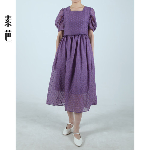 素芭法式方领暗纹连衣裙女夏季高级感优雅飘逸泡泡袖中长裙SF0623