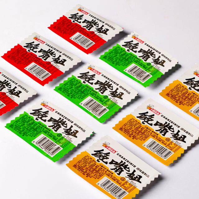 小鹏食品馋嘴妞60包网红辣条休闲零食童年香辣亲烧解馋零食-XP