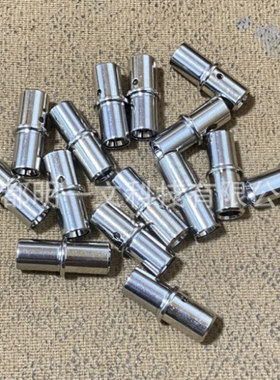 【现货】AT62-203-04141-4母端Amphenol 镀镍4AWG全新汽车连接器