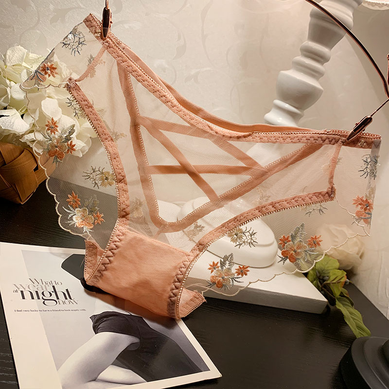 买3送1 c立体绣花蕾丝内裤女性感 中低腰镂空时尚透明透视诱惑底