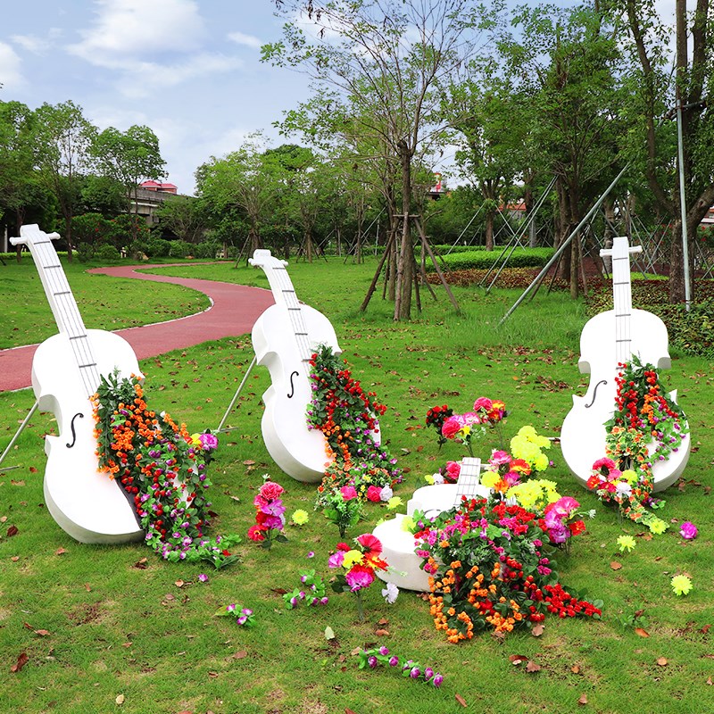 户外花园铁艺提琴雕塑售楼部园林景观乐器婚庆道具摆件造景装饰品