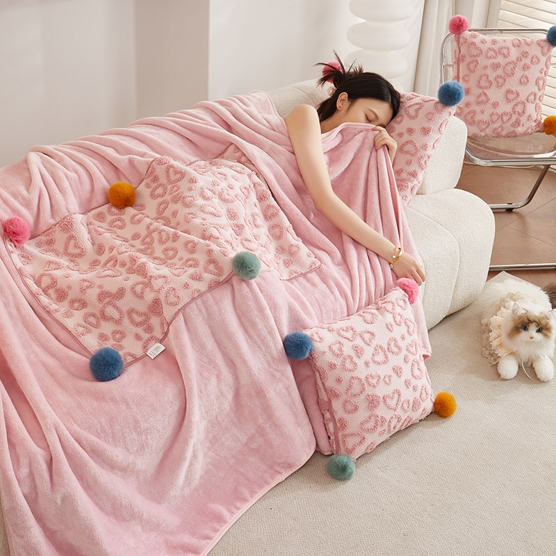 韩式两用抱枕被二合一汽车靠垫沙发出游便携可折叠加厚法莱绒毛毯