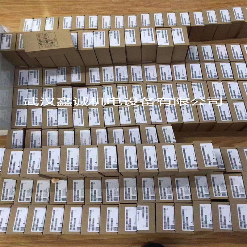 6ES7231-4HF32-0XB0 S7-1200SM1231模拟量输入模块8AI 3位分辩率