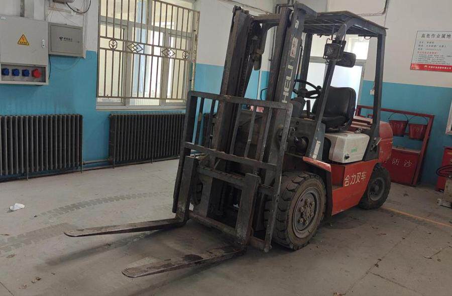 3月13日乌鲁木齐物流公司所属企业155台车辆转让（4新疆北疆小型车辆）网络拍卖公告