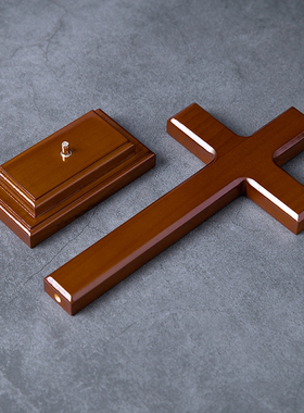 橡木色实木十字架摆件 教会用品 家用摆件装饰物Y品 小礼物品