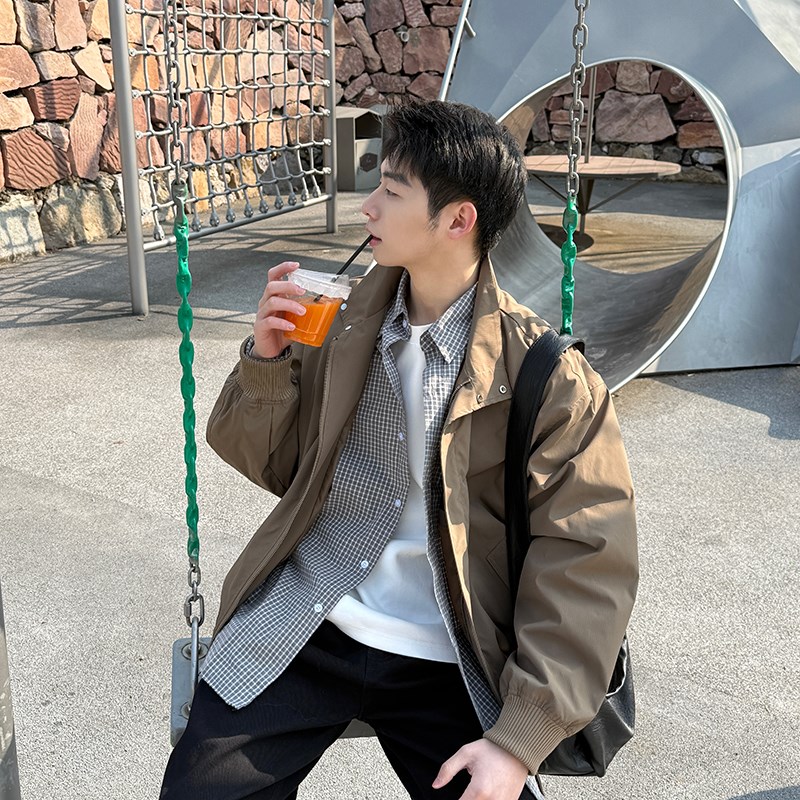卡其立领夹克春秋季男生2025新款E宽松百搭休闲外套上衣纯色简约