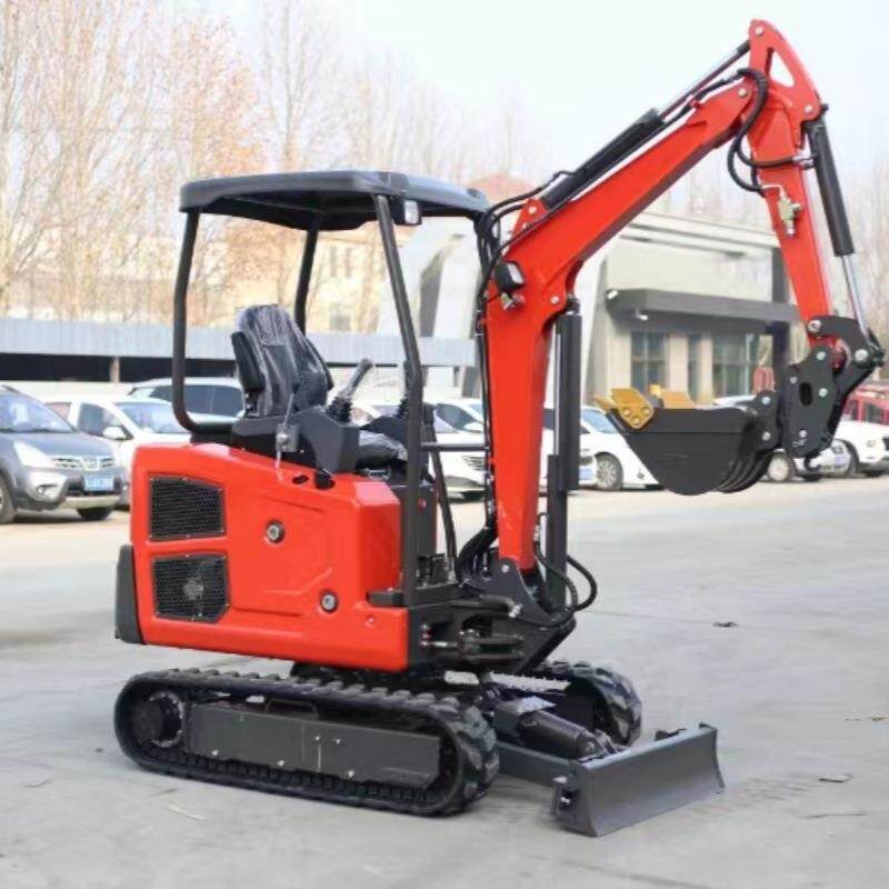 出口俄罗斯1.8TON履带挖掘机 家用小型挖掘机带棚出售