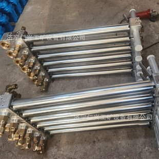 3.2操纵手把气腿总成扶圈主轴 130 130锚杆机操纵臂总成 MQT