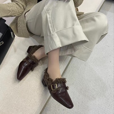 玛丽珍女鞋2025秋冬新款粗跟皮带扣毛毛鞋配裙子一脚蹬气质小皮鞋