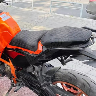 适用24款+ KTM DUKE 125  250 390 杜克改装前后坐垫坐包防滑座垫