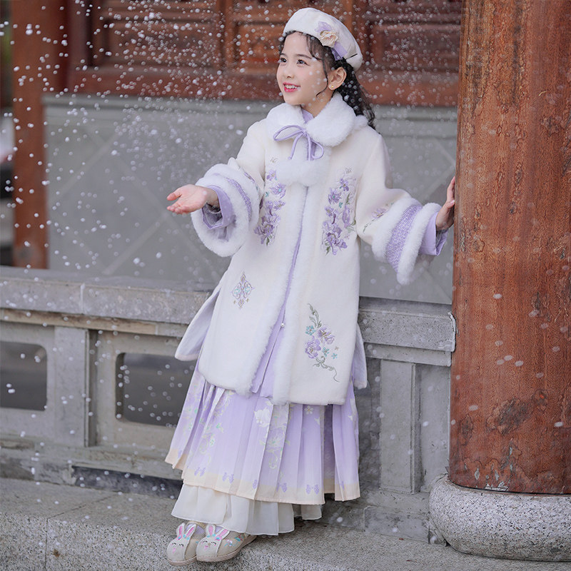 汉服女童秋冬f儿童古装2023新款女孩国风唐装冬季拜年服古风公主