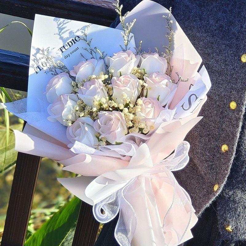 碎冰蓝玫瑰母亲节表白花束满天星干花送女友生日送老师闺蜜妈妈