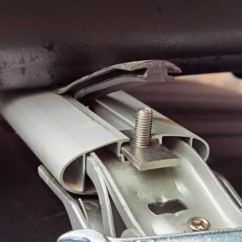 简森户外车边帐横杆行李架滑槽T型螺丝车顶平台拓展吊环螺母支架