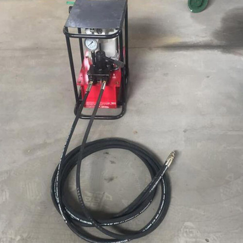 MQ15-180/55气动锚索张拉机具 MQ15-180/55气动锚索张拉机具