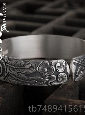 正品银坊云南手工制凤作复古做旧足银浮寸雕宽面实牡心穿丹手镯.