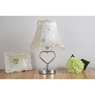 正品灯现代简约时尚质卧室床头台灯温馨调光床头铁灯客厅灯喂奶欧