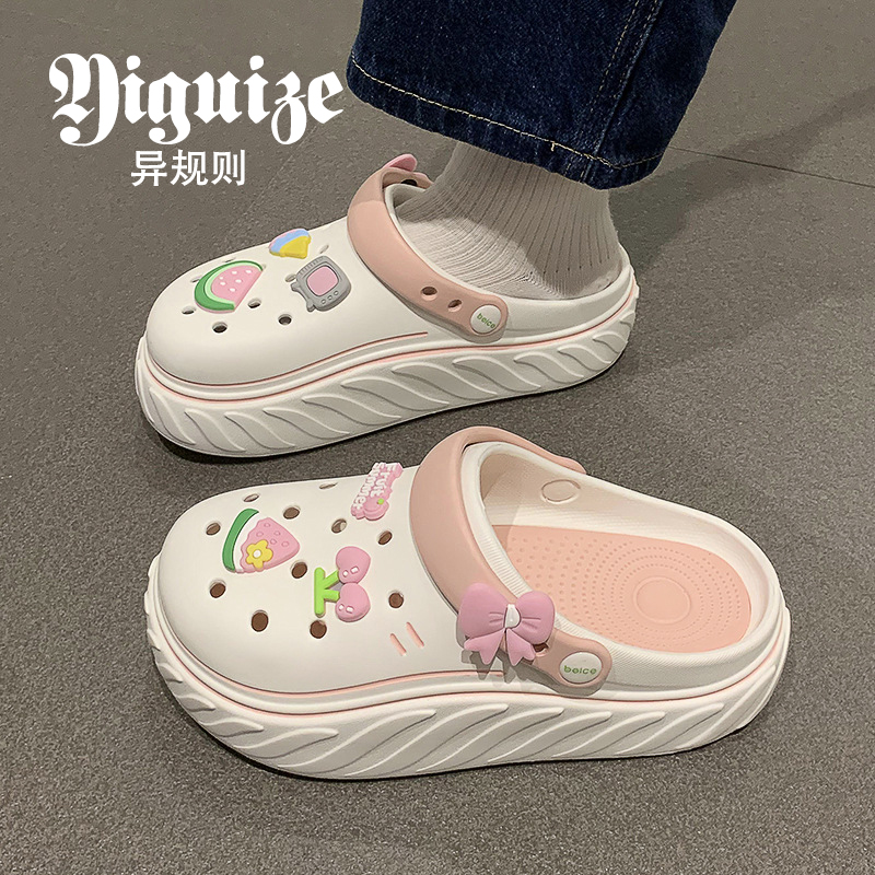 小红书网红推荐5cm少女心洞洞鞋