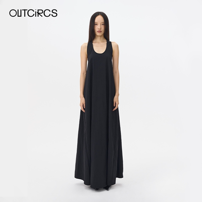 OUTCiRCS后背翻折茧形连衣裙