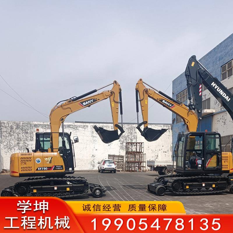 挖机时速15Km行走底盘公铁两用挖机改装三一75改装铁路底盘