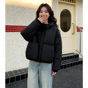 ROCOCO洛可可黑色连帽短款羽绒服蓬松保暖休闲百搭冬季外套女