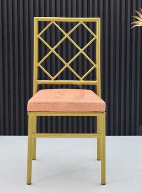 2025工厂批发散装酒店客房家具闪亮金色chiavari婚礼椅
