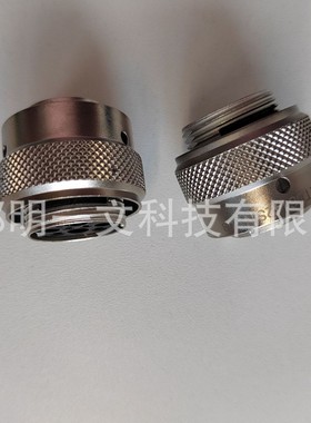 现货RT06142SNH03 母头4P  Amphenol 全新汽车连接器