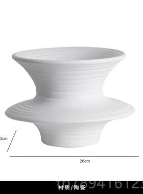高档诚艺高级感现轻奢客厅电视代公柜酒柜软装饰品居餐边柜办室家