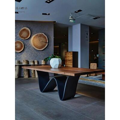 北美黑胡桃Riv1920餐桌斯堪的纳维亚所有实木餐厅桌原木桌简单的
