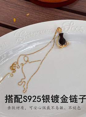 柬埔寨沉香吊坠宝瓶平安项链女款925银镀金锁骨链轻奢小众设计