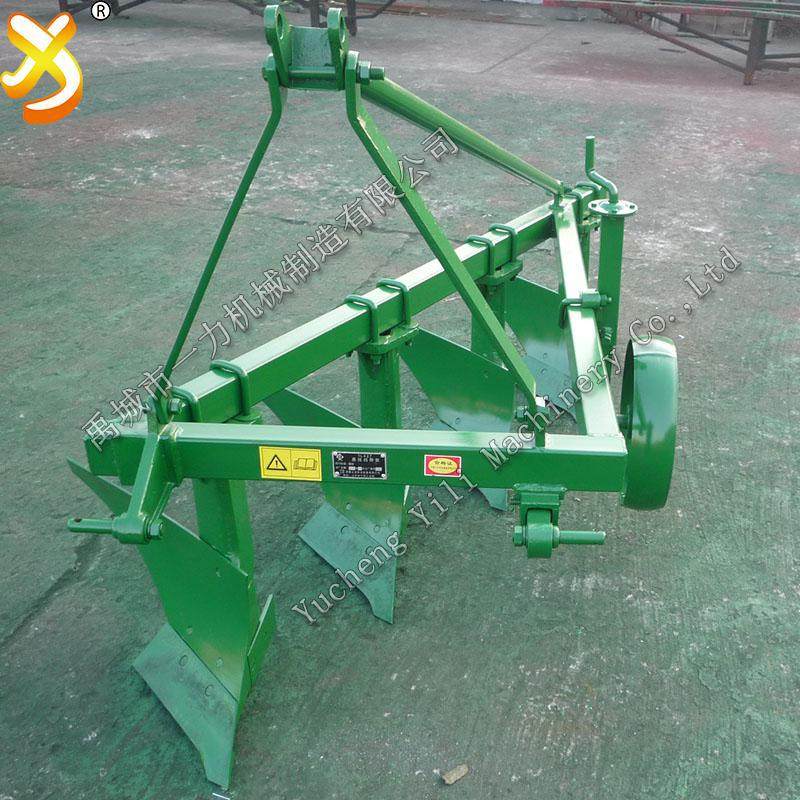 山东一力厂家生产销售425铧犁配套中型拖拉机