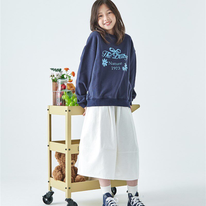 可楚2025新款中老年女生秋季家庭花蕾裙,简约优雅的纯棉白色牛仔