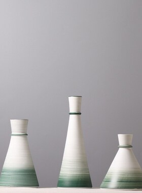 北欧彩绘陶瓷花瓶样板房客厅创意插花摆件简约绿色渐变桌面装饰品