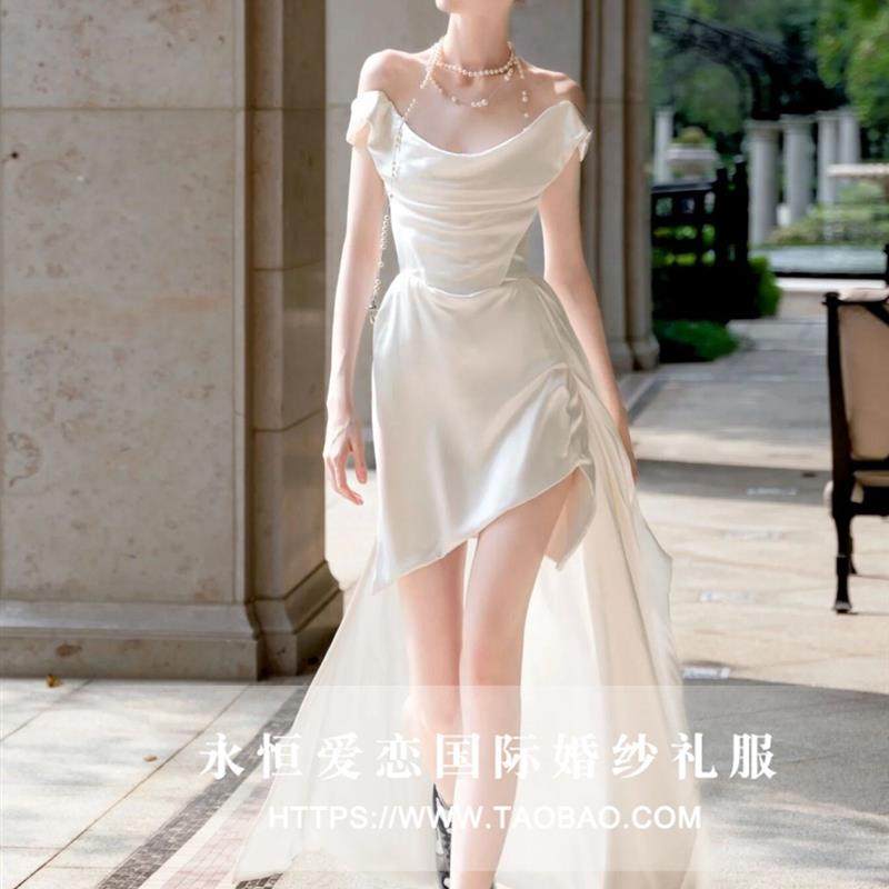 高货西太后法式缎面轻婚纱小礼服简约显瘦超仙白色领证旅拍出门轻