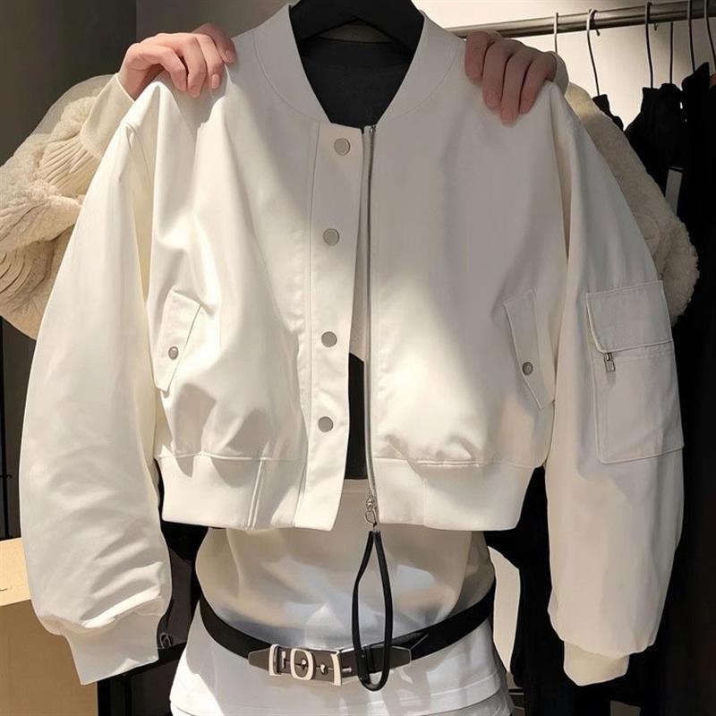 正品高货春装女款2025年新款超火减龄独特漂亮棒球服小香风白色短