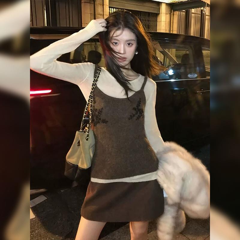 正品高货韩系冬装穿搭一整套今年流行超火御姐盐系轻熟风气质上衣