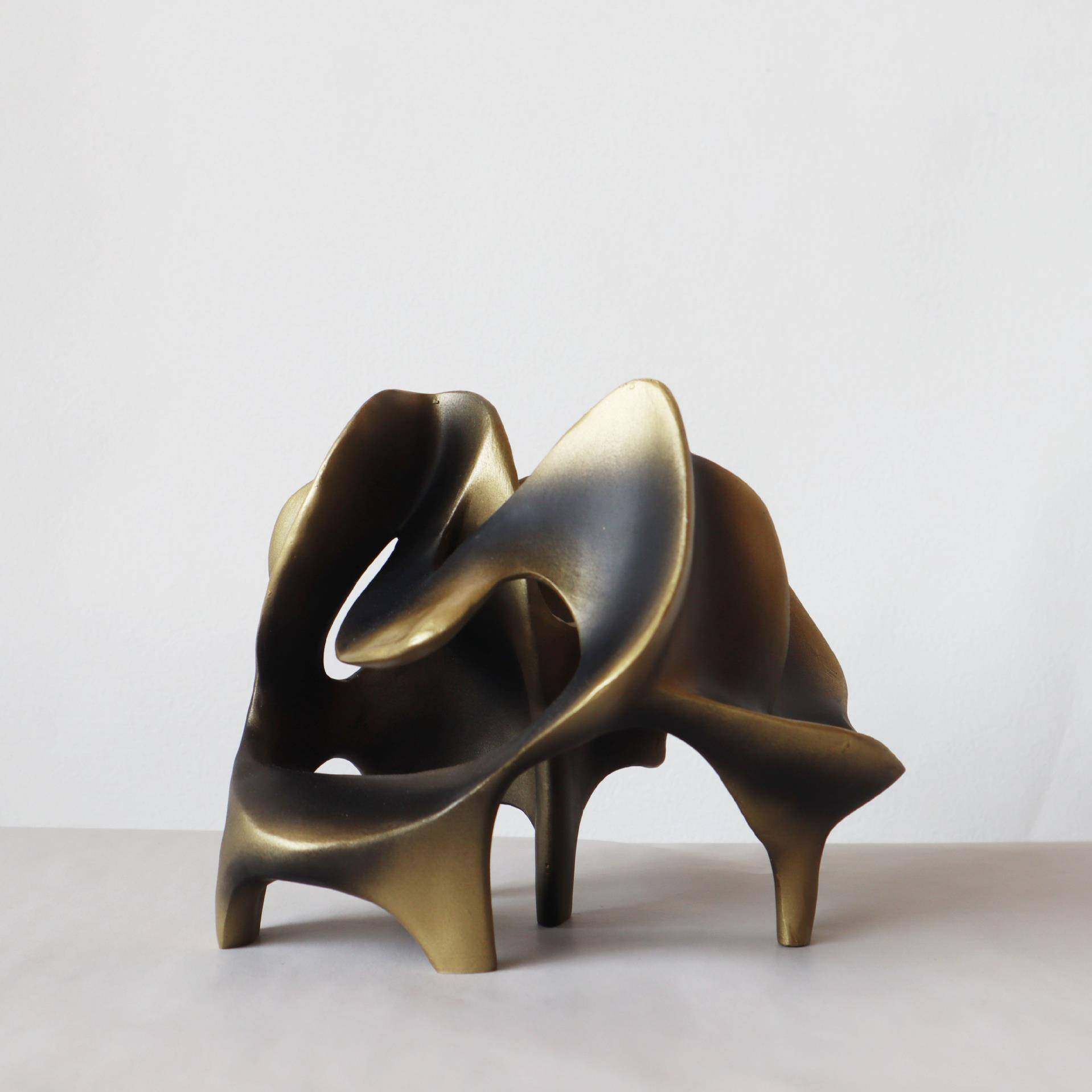 现代轻奢软装创意造型样板间客厅电视柜桌面镂空金色摆件装饰品,3C数码配件,其它配件,淘宝优惠券,粉丝福利购,淘宝优惠卷