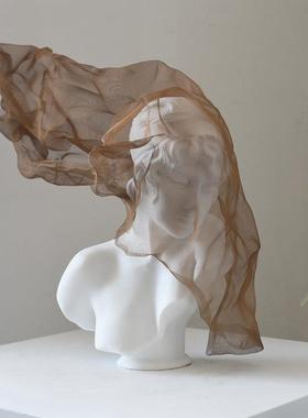 北欧轻奢面纱少女雕塑中古客厅电视柜玄关雕像高级艺术品装饰摆件