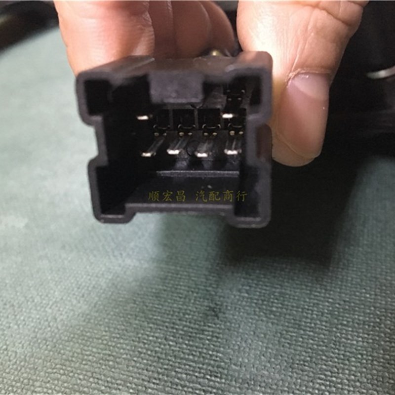 适用08 09 10 11 12款奇骏车窗玻璃升降器总成升降窗电机马达支架