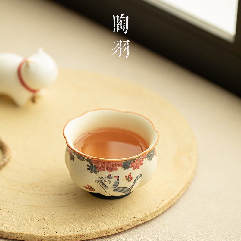 精选繁花猫咪品茗杯手绘陶瓷功夫茶杯家用中式茶盏个人专用主人杯,餐饮具,茶杯,淘宝优惠券,粉丝福利购,淘宝优惠卷