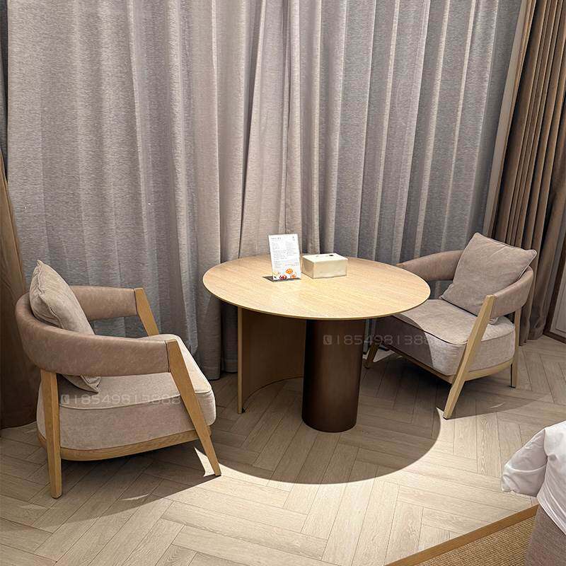 桔子酒店阳台桌椅组合实木圆桌小户型家用客厅休闲茶桌椅组合定制