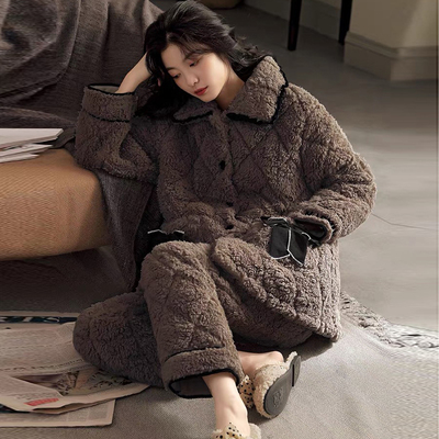女款珊瑚绒夹棉女套装法兰绒三层加厚加绒单件棉上衣保暖睡衣家居