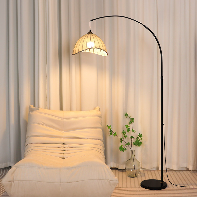 中古法式客厅沙发旁边钓鱼灯落地灯侘寂风艺术设计感氛围卧室台灯