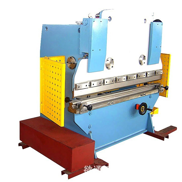 小型液压WD67Y-30T/1600折弯机、质优价廉、售后服务可靠