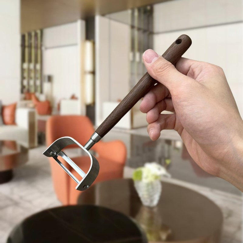 304不锈钢胡桃木削皮刀家用水果土豆削皮器厨房蔬菜去皮器瓜刨