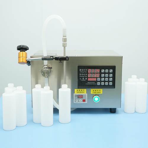 半自动磁力泵液体定量灌装机口服液白酒香水精油食用油罐装机